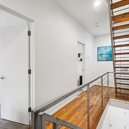 New! Minutes To Uptown Clt W King Holiday home