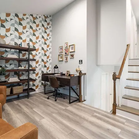 Charming & Cozy 4br In Southpark