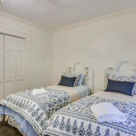 Holiday home Walk To Dtwn! Historic & Elegant Gem In