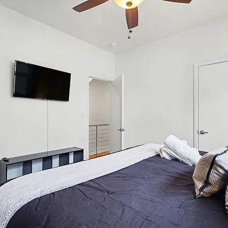 New! Minutes To Uptown Clt W King Charlotte