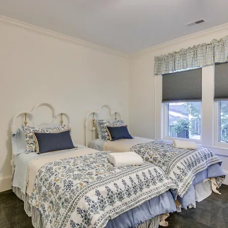 Holiday home Walk To Dtwn! Historic & Elegant Gem In