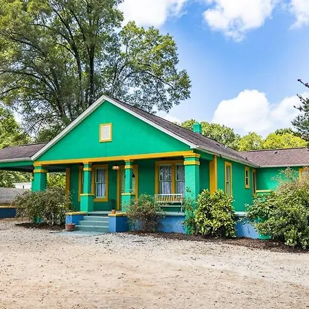 Holiday home Bohobagh A Vibrant Experience Fully Fenced And Gated For Privacy
