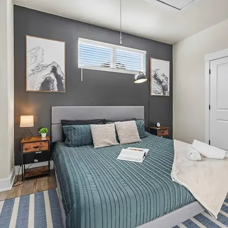 3br Townhouse King Bed Rooftop Uptown Clt Holiday home