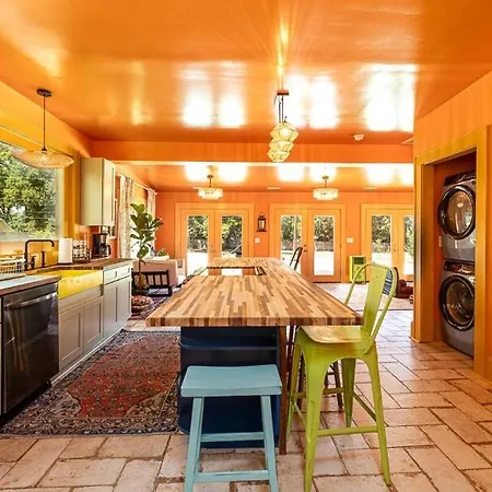 Holiday home Bohobagh A Vibrant Experience Fully Fenced And Gated For Privacy