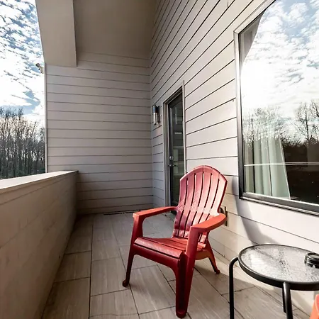 Family-friendly 4br W Bunk Beds & Outdoor Grill Holiday home
