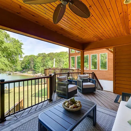 Hot Tub, Dock, Game Room! Stunning Wylie *