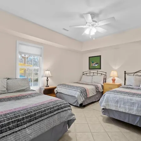 Cozy Cove Flying Squirrel Holiday home