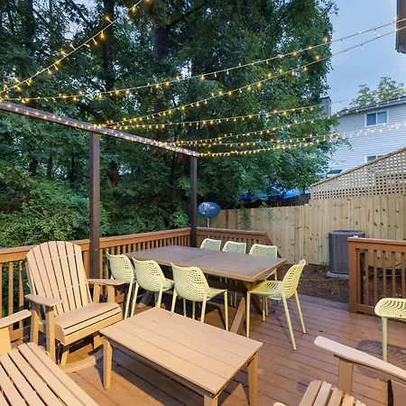 Charming & Cozy 4br In Southpark Holiday home *