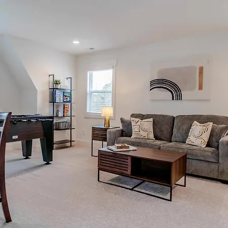 New Listing! 3br With King And Fenced In Yard *