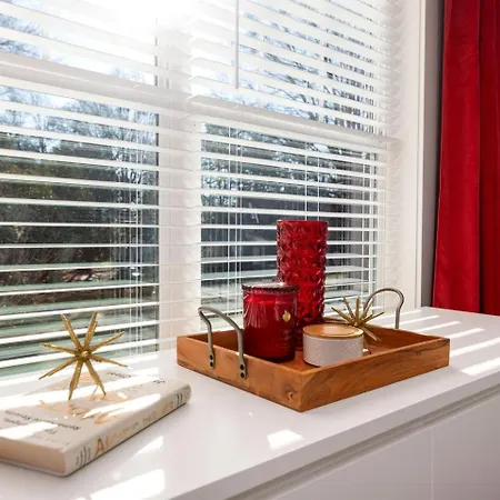 Holiday home Luminous Urban Vacation Haven Near Catawba River In North Carolina Charlotte