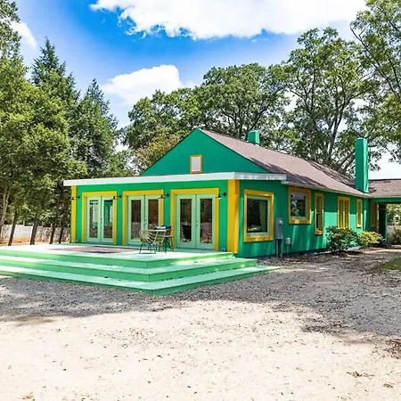 Bohobagh A Vibrant Experience Fully Fenced And Gated For Privacy Charlotte