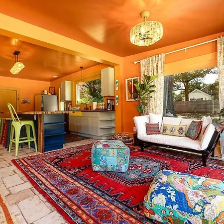Bohobagh A Vibrant Experience Fully Fenced And Gated For Privacy *