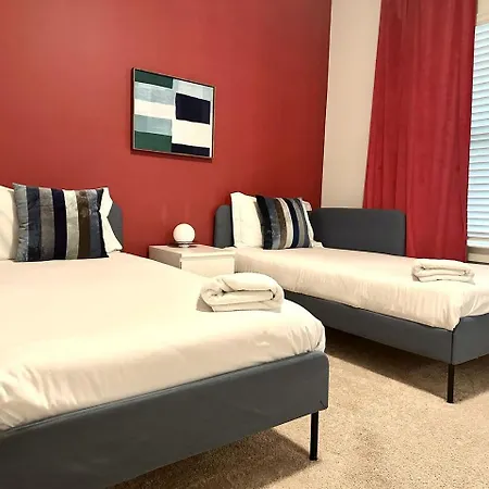 Radiant Urban Vacation Sanctuary Near Catawba River In North Carolina Holiday home Charlotte
