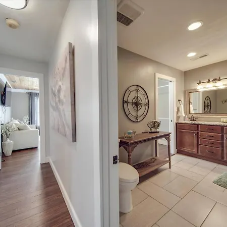 Holiday home Du - Lakefront Retreat Charlotte