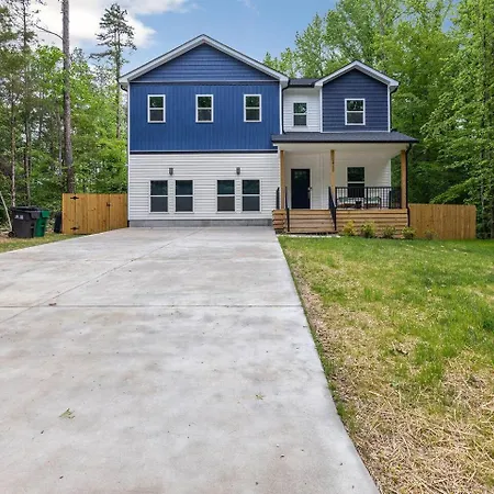 New! Hottub+pickleball+gameroom+movies+golf+games Charlotte