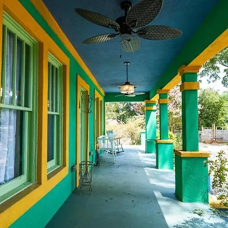Holiday home Bohobagh A Vibrant Experience Fully Fenced And Gated For Privacy *