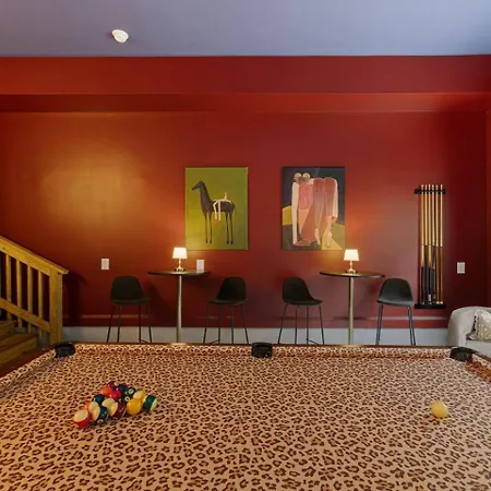 New! Hottub+pickleball+gameroom+movies+golf+games Holiday home