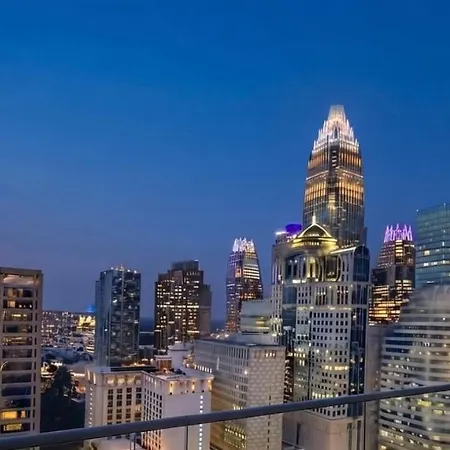 Apartment Uptown Kingsuite Penthouse *