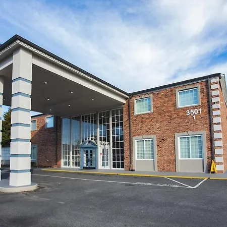 Relaxing Mins From Local Parks And Hospitals, 2410 Apartment