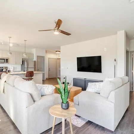 Bright, Cozy 3bd In Heart Of Matthews *