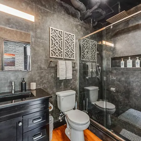 4th Ward Industrial In The Heart Of -