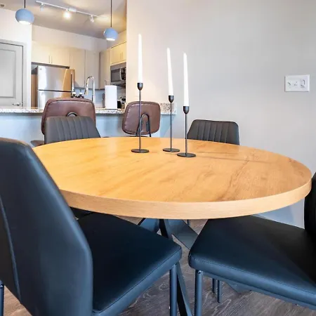 Apartment Stylish, Comfortable 2bd Abode Near Dt Matthews Charlotte