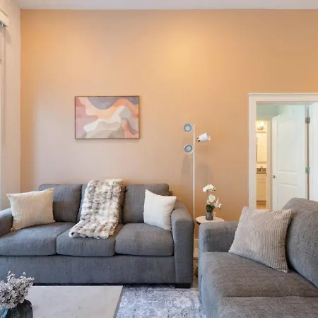 Queen Luxe - Free Parking, Pool, *