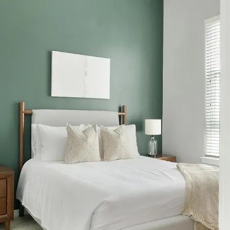 Apartment Landing Beautiful 2bd Gym