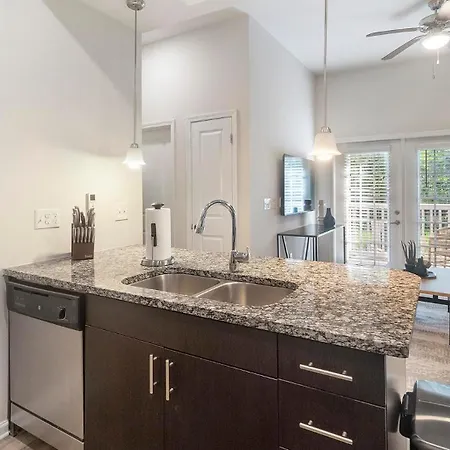Landing Incredible 1Bd Clubhouse Gym Apartment Charlotte