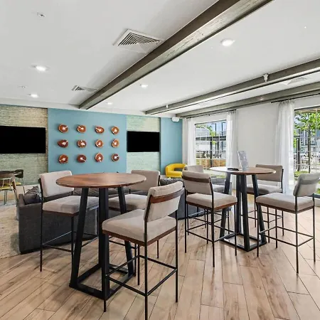 Luxury 1br Near Noda & Uptown