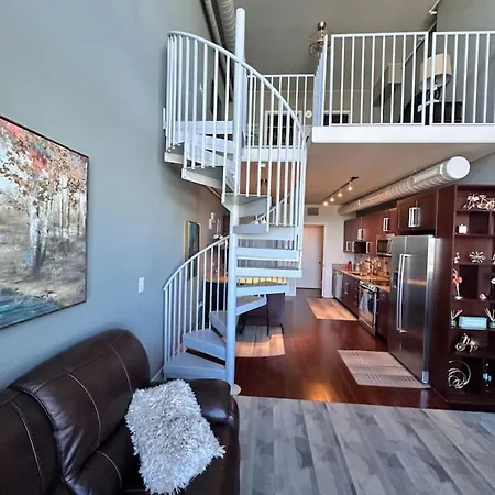 Luxury Furnished 1br In The Heart Of The * Charlotte
