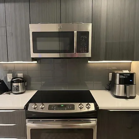 Uptown Kingsuite Penthouse *