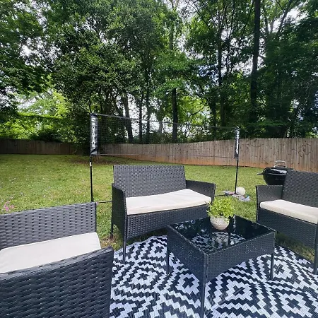 Apartment Charming And Renovated Close To Airport And Uptown