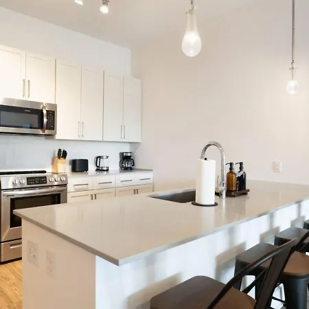 Apartment Cozy Carolina - Free Parking, Gym, Pool Charlotte