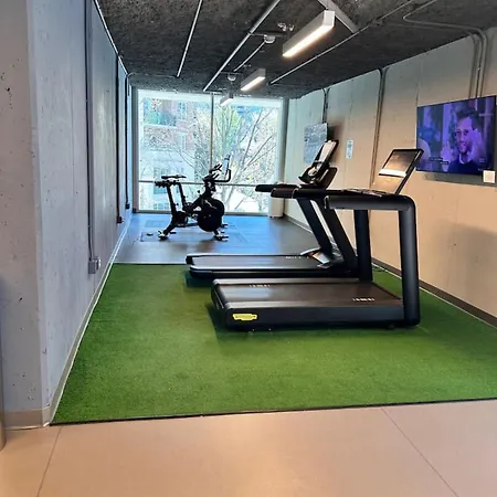 Luxury Furnished 1br In The Heart Of The Charlotte