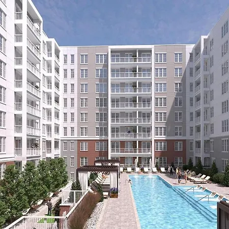Landing Stunning 1Bd Game Room Gym Apartment *