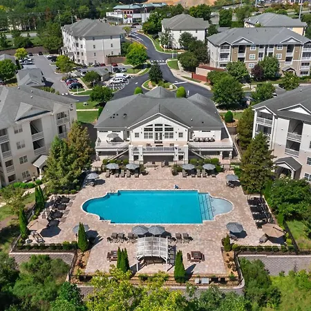 Landing Incredible 1Bd Clubhouse Gym