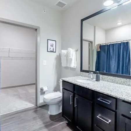 Apartment Super 1bd Workers Paradise Charlotte