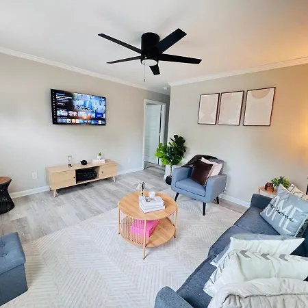 Charming And Renovated Close To Airport And Uptown Charlotte