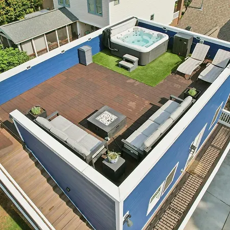 Loft Haven - Rooftop Terrace Charlotte