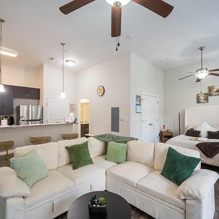 Elevated Retreat Pool Near Clt Carowinds & Uptown * Charlotte