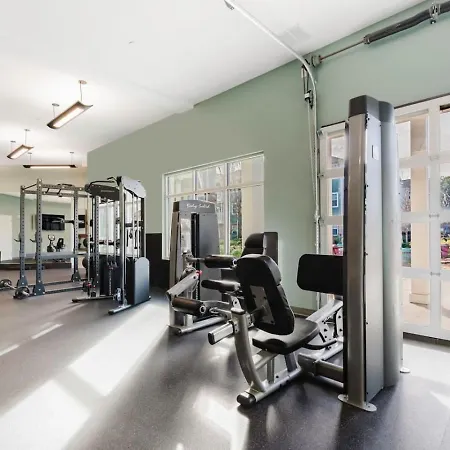 Warm, Inviting 2bd In Matthews * Charlotte