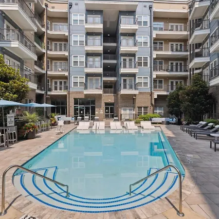 Apartment Luxury 2br Near Uptown Pool, Gym, Bbq Charlotte