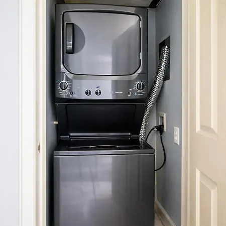 Apartment Obsidian View Sky Lounge Sauna Rl Therapy