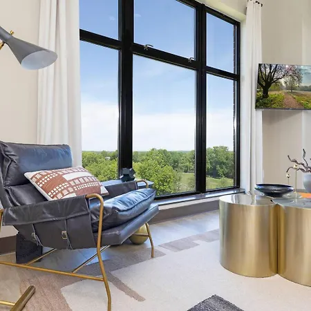 Apartment The Eighth Luxury Penthouse In Fourth Ward