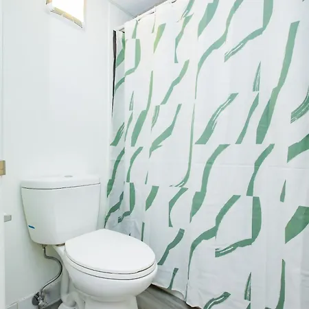 Relaxing Mins From Local Parks And Hospitals, 2410 Apartment