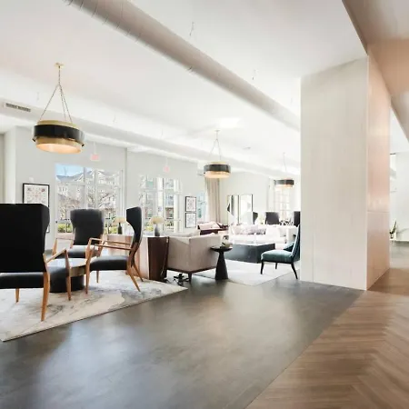 Stylish, Comfortable 2bd Abode Near Dt Matthews