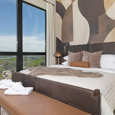 The Eighth Luxury Penthouse In Fourth Ward