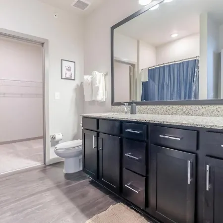 Apartment Super 1bd Workers Paradise Charlotte