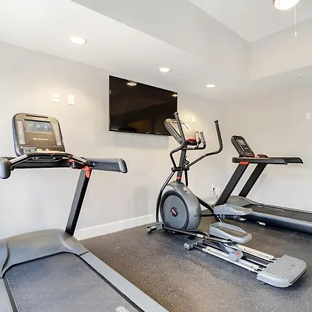 Prime Uptown Location Near Restaurants & Nightlife Charlotte